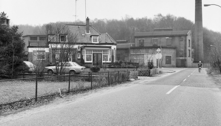 Heveadorp Dunolaan maart 1980 Foto AHC Scholten wikimedia in Impressie Lezing Heveadorp100 jaar RTV Rijnstreek 24 jan 2016