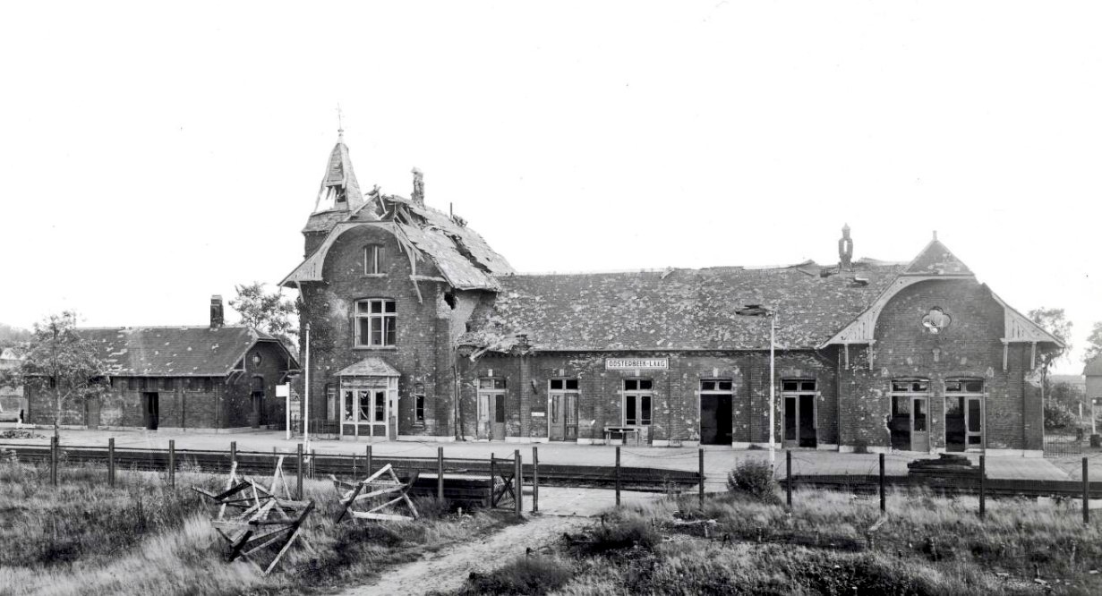Oosterbeek station laag 1945 Utrechts Archief Martelhof.