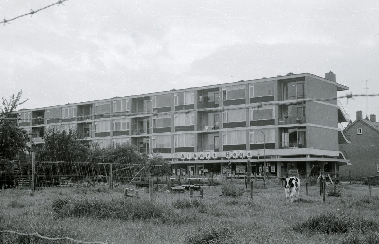 Huis van Renkum en plaatjes ruilen. 2 1