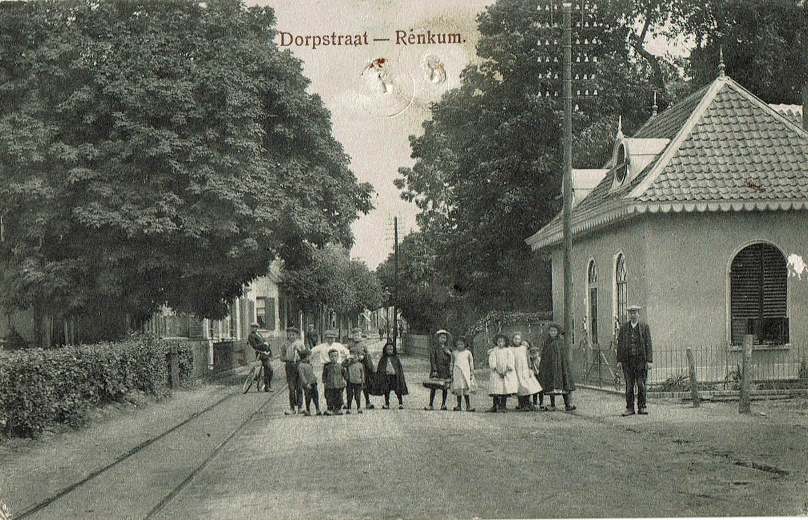 Dorpsstraat Renkum met Japie Karsch.