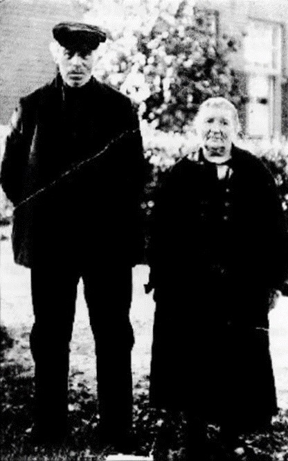 Jan Elis Klomp en Anna Maria Hoegen Foto ca 1900 Collectie Cor Klompjpg