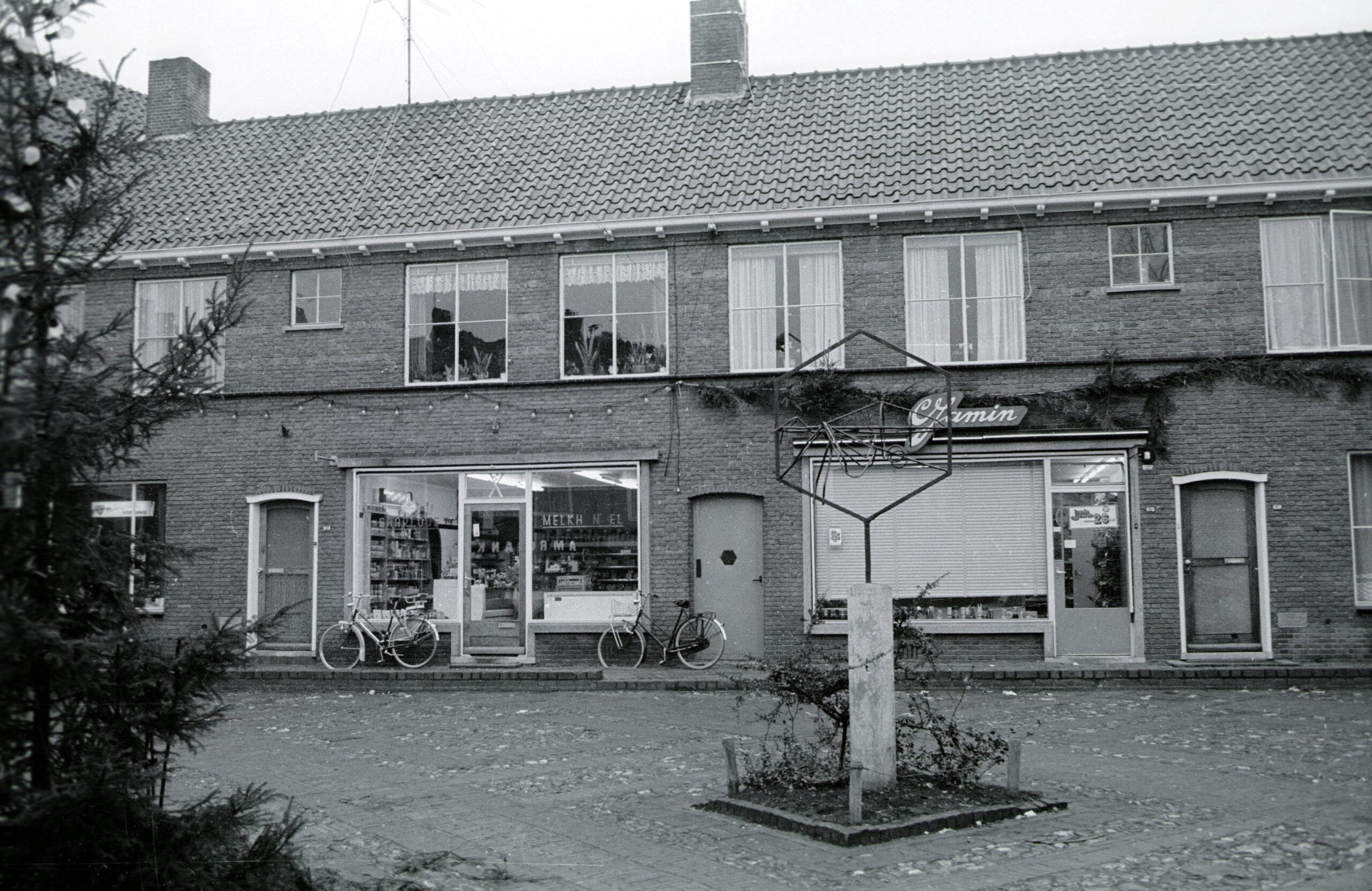 Bijenmonument Renkum.